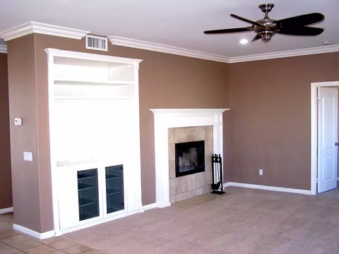4749 Chalone Dr, Palmdale, CA 93552 photo 5