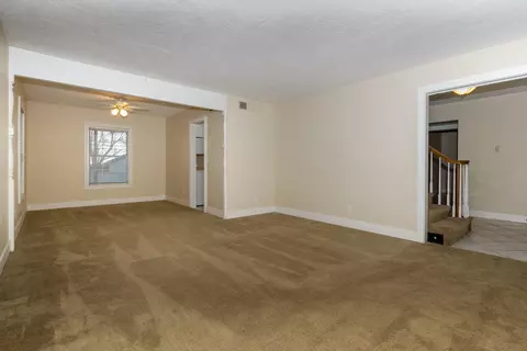36484 Harold 3rd St, Palmdale, CA 93550 photo 7