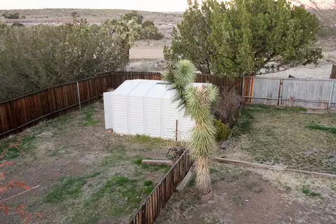 36484 Harold 3rd St, Palmdale, CA 93550 photo 45