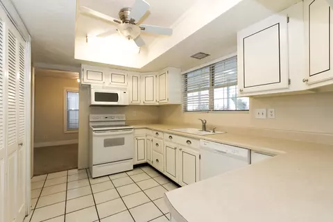 36484 Harold 3rd St, Palmdale, CA 93550 photo 13