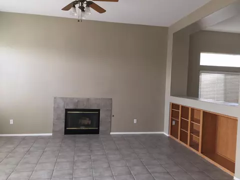 37006 Fallon Pl, Palmdale, CA 93550 photo 7