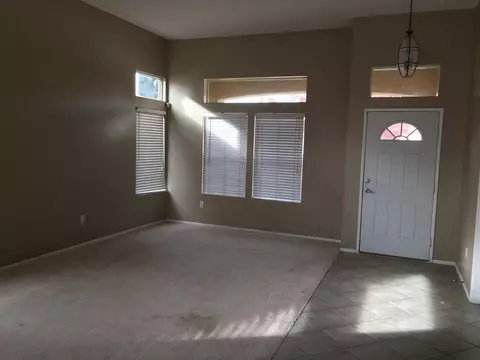 37006 Fallon Pl, Palmdale, CA 93550 photo 3