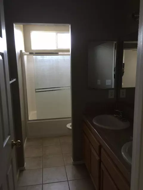 37006 Fallon Pl, Palmdale, CA 93550 photo 13