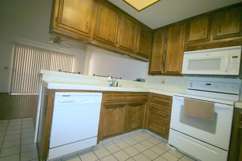 44100 30th St W, Lancaster, CA 93536 photo 7