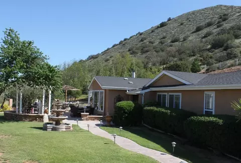 6110 Hubbard Rd, Acton, CA 93510 photo 4