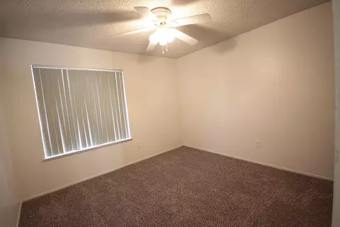 37509 Rose St, Palmdale, CA 93552 photo 10