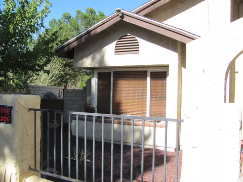 2513 Bottle Tree Dr, Palmdale, CA 93550 photo 3