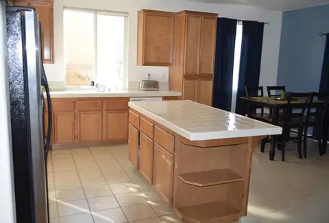 44641 Ruthron Ave, Lancaster, CA 93536 photo 47