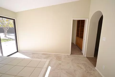 4354 Saddleback Rd, Palmdale, CA 93552 photo 7