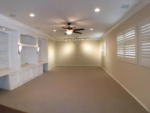 44323 17th St E, Lancaster, CA 93535 photo 4