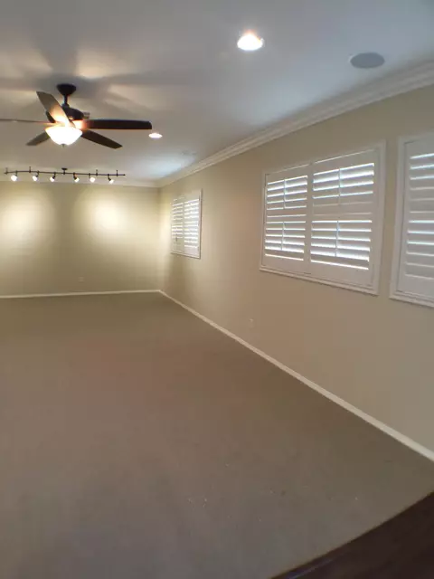 44323 17th St E, Lancaster, CA 93535 photo 5