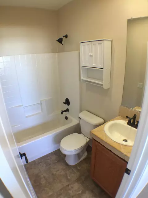 44323 17th St E, Lancaster, CA 93535 photo 31