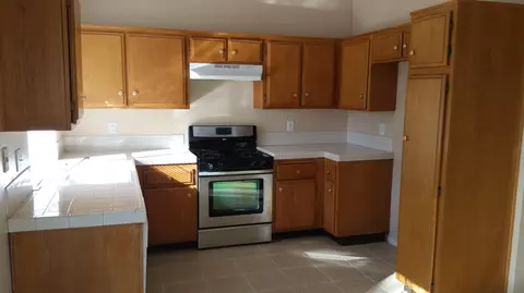 748 Avenue H13 E, Lancaster, CA 93535 photo 6