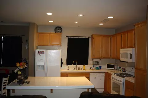 2036 Harlow Ct, Lancaster, CA 93536 photo 8