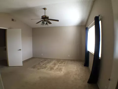 44020 Ruthron Ave, Lancaster, CA 93536 photo 10