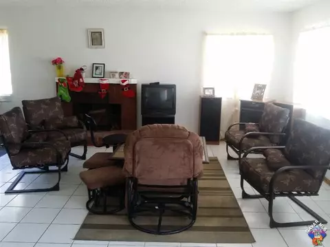 1858 Park Circle Dr, Lancaster, CA 93535 photo 5