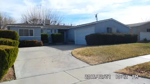 44626 Rodin Ave, Lancaster, CA 93535 photo 2