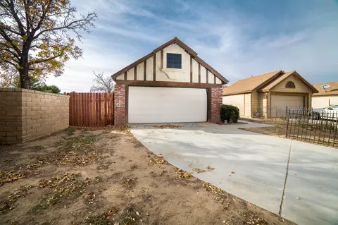 37607 13th St E, Palmdale, CA 93550 photo 4