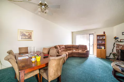 37607 13th St E, Palmdale, CA 93550 photo 8