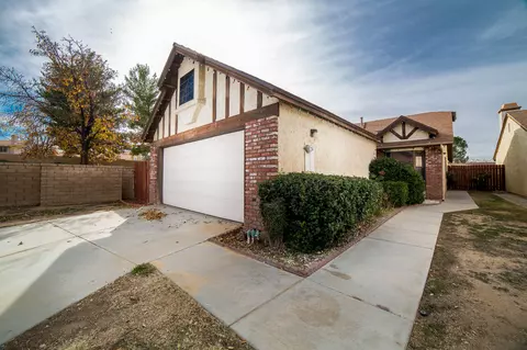 37607 13th St E, Palmdale, CA 93550 photo 6