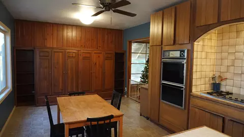 8660 Avenue E4 W, Lancaster, CA 93536 photo 4