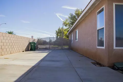 43259 Durango Ln, Quartz Hill, CA 93536 photo 16