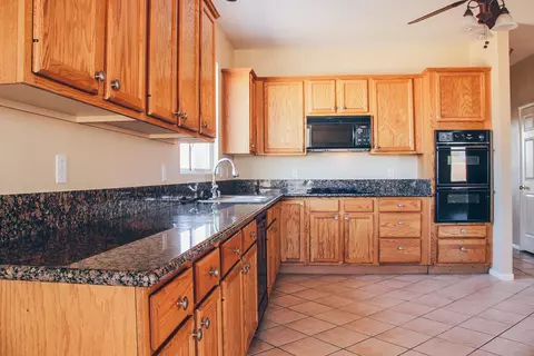 43259 Durango Ln, Quartz Hill, CA 93536 photo 5