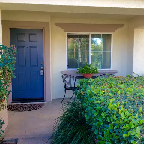 44233 Rucker St, Lancaster, CA 93535 photo 2