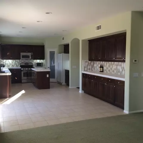 44233 Rucker St, Lancaster, CA 93535 photo 10