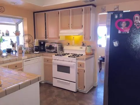 43943 Silver Bow Rd, Lancaster, CA 93535 photo 8