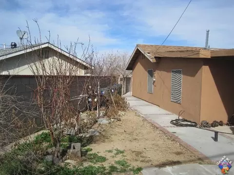 3660 Balmont St, Lancaster, CA 93536 photo 7