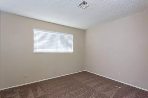 44200 Fenhold St, Lancaster, CA 93535 photo 10