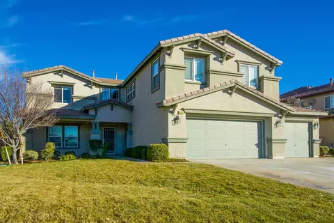 43432 Honeybee Ln, Lancaster, CA 93536 photo 1