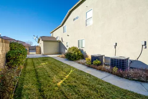 43432 Honeybee Ln, Lancaster, CA 93536 photo 41