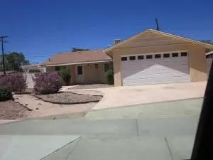 45503 7th St E, Lancaster, CA 93535 photo 4