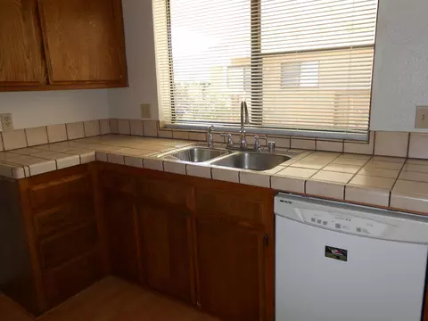 2318 Mark Ave, Palmdale, CA 93550 photo 12