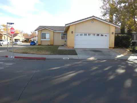 2318 Mark Ave, Palmdale, CA 93550 photo 1