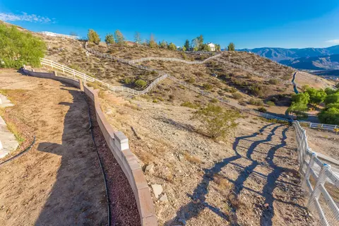 2308 Malia Ct, Acton, CA 93510 photo 13