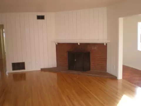 44439 Stanridge Ave, Lancaster, CA 93535 photo 2