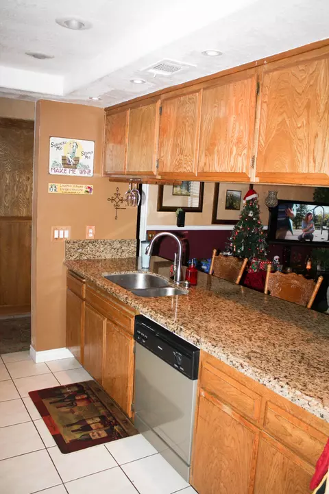 4530 Dowel Ave, Palmdale, CA 93552 photo 4