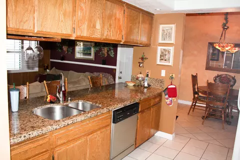 4530 Dowel Ave, Palmdale, CA 93552 photo 6