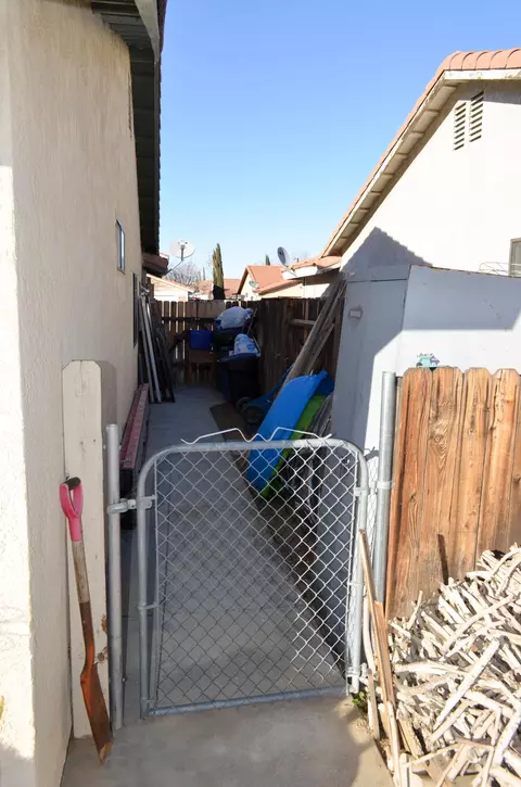 4530 Dowel Ave, Palmdale, CA 93552 photo 22