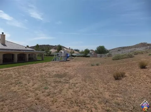 1711 Mary Rd, Acton, CA 93510 photo 22