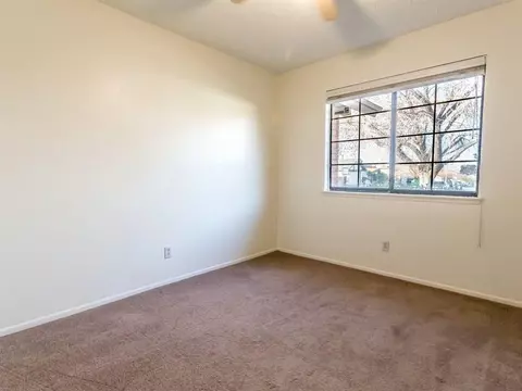 37512 Silk Tree Ln, Palmdale, CA 93550 photo 8