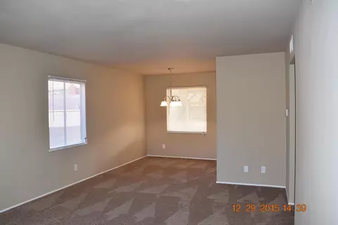 432 Kettering St E, Lancaster, CA 93535 photo 6