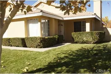 1633 Kettering St E, Lancaster, CA 93535 photo 2