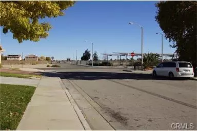 1633 Kettering St E, Lancaster, CA 93535 photo 13