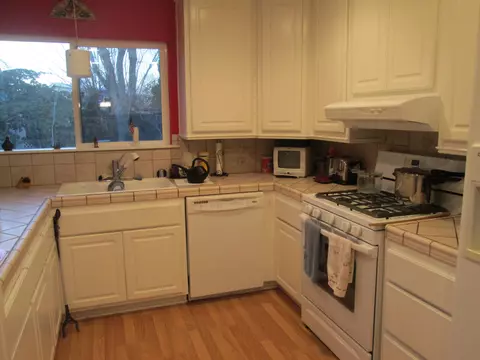 44110 Halcom Ave, Lancaster, CA 93536 photo 10