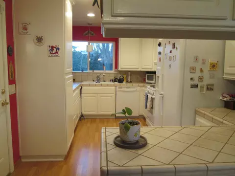 44110 Halcom Ave, Lancaster, CA 93536 photo 9