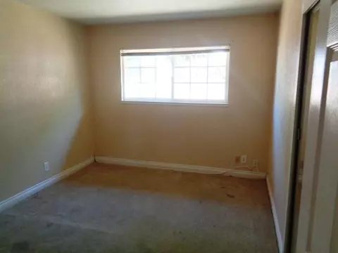 44438 8th St E, Lancaster, CA 93535 photo 12